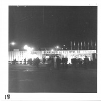 Ripresa notturna dell’ingresso della quindicesima festa provinciale de l’Unità, 1960
[ISMO, AFPCMO]