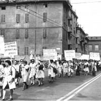 Manifestazione sul lavoro a domicilio, anni Sessanta
[ISMO, AFPCMO]