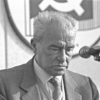 Anni Ottanta, Pietro Ingrao relatore a una festa dell'Unità modenese
[ISMO, AFPCMO]