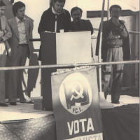 Fine maggio 1975. Morciano di Romagna. Manifestazione per l’inaugurazione della nuova sede del Comitato di Zona Valconca del PCI  con l’on. Armando Cossutta. Da sin. il Segretario della Federazione Riminese Giorgio Alessi, Walter Moretti, il Segretario del Comitato di Zona Franco  Mazzocchi, Nando Piccari, l’on. Armando Cossutta