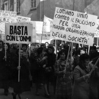 Manifestazione 24 aprile 1970 per scuole e asili nido