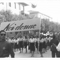 Modena, festa provinciale dell’Unità, 1947. Sfilata della rivista «Noi donne»
[ISMO, AFPCMO]