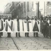 Sfilata inaugurale della prima festa de l'Unità, Modena, 1946
[ISMO, AFPCMO]