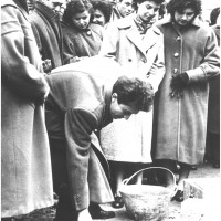 Berlinguer posa la prima pietra della Casa del giovane, 1955
[ISMO, AFPCMO]