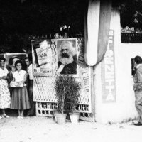 Seconda metà anni ’50. Ingresso esterno della “Sirenetta”. In questo spazio si organizzava anche la Festa dell'Unità