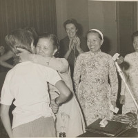 Archivio fotografico UDI Forlì-Cesena_incontro con delegazione femminile vietnamita, fine anni Sessanta