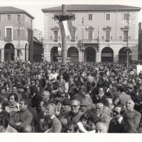 Fondo Fotografico Michele Minisci- manifestazione elettorale del PCI, anni '70