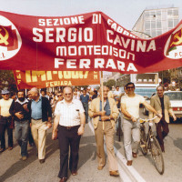 Copparo. Gruppo della sezione di Fabbrica “Sergio Gavina” della Montedison a una manifestazione di protesta contro la politica della fabbrica Berco-Breda