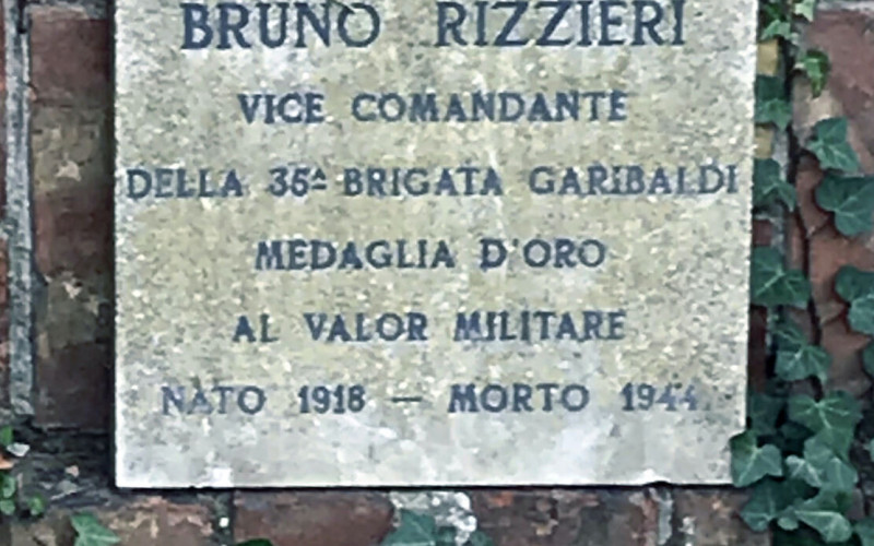 Ferrara, lapide commemorativa di Bruno Rizzieri